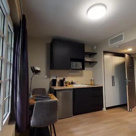 Colivaim By Startway * 阿卡雄